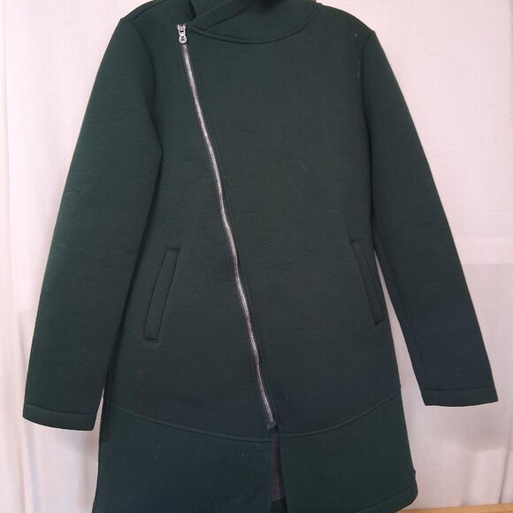 Betsey Johnson Asymmeterical Zip Coat -- Medium - Picture 1 of 6